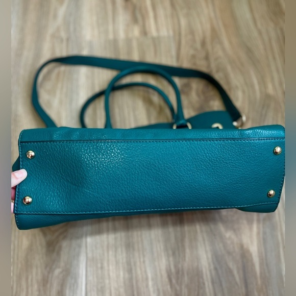 Michael Kors Large Hamilton Satchel
Bag Emerald Green EUC - Picture 3 of 9